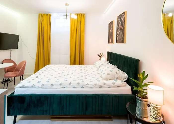 Cosy And Stylish Apartment